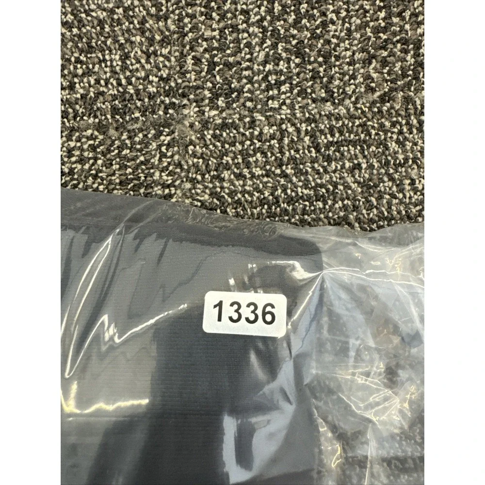 Lululemon Women's SZ 6 Oversized Crew Washed Black Spell‎ Out